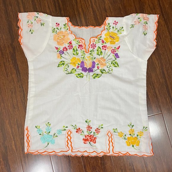Stunning Vintage Hand Embroidered Floral Blouse - Picture 5 of 5